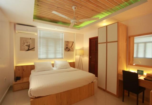 Deluxe Single Room