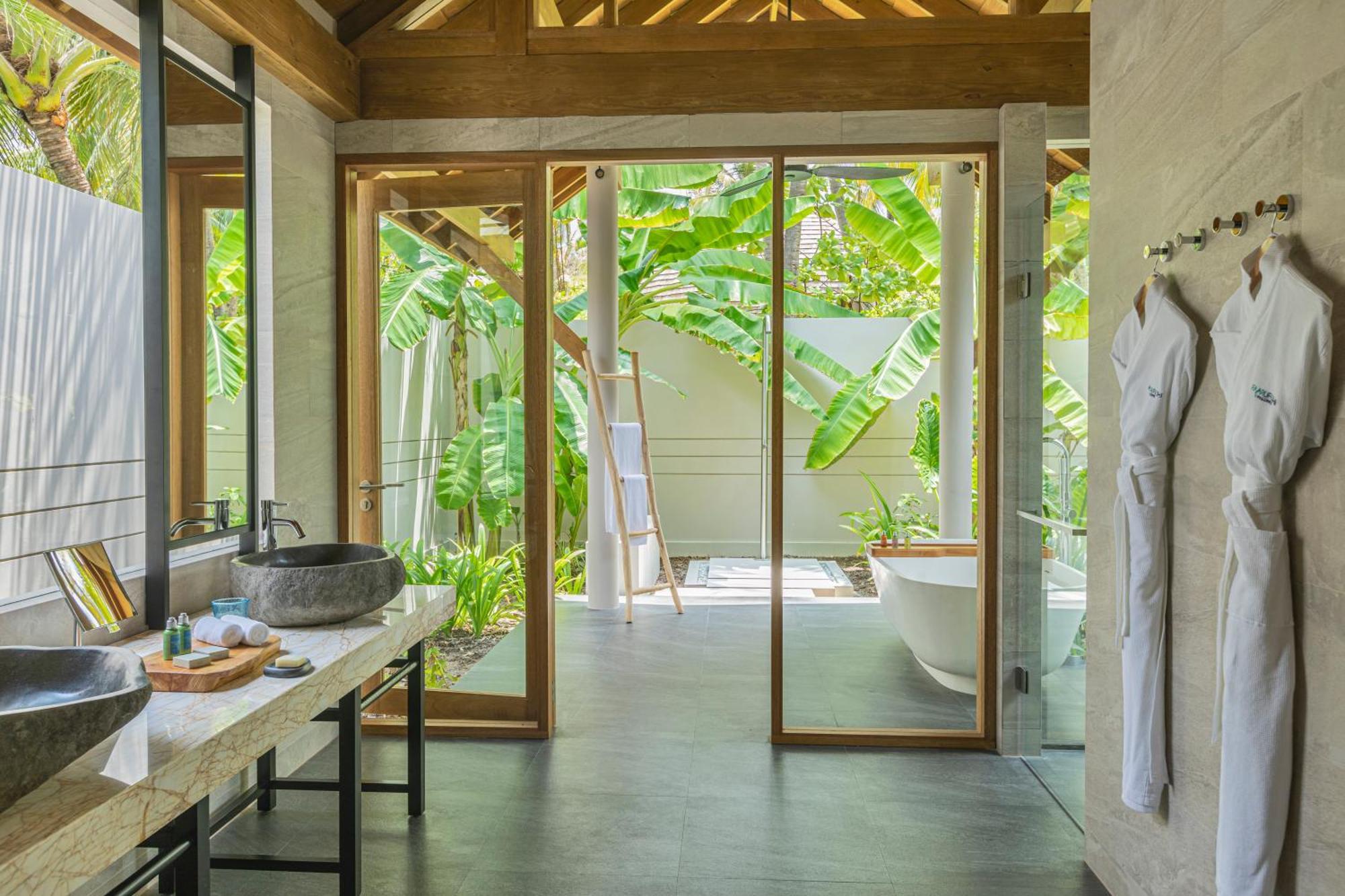 Family Beach Villa with Pool,1531442227:JPEG