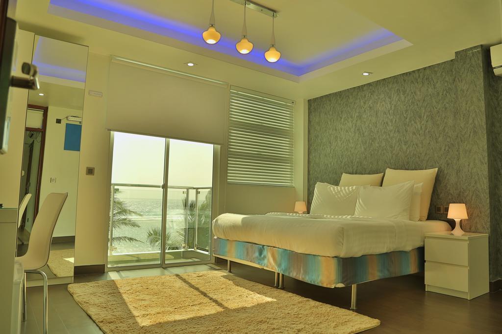 Owners Suite with Spa Bath