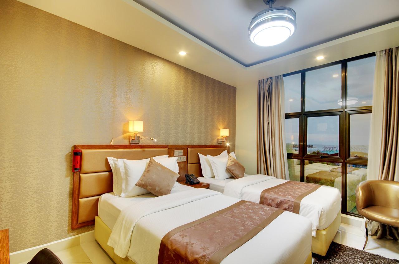 Deluxe Room Ocean View Return Airport Transfer on Food & Beverage Spa,656120460:JPEG