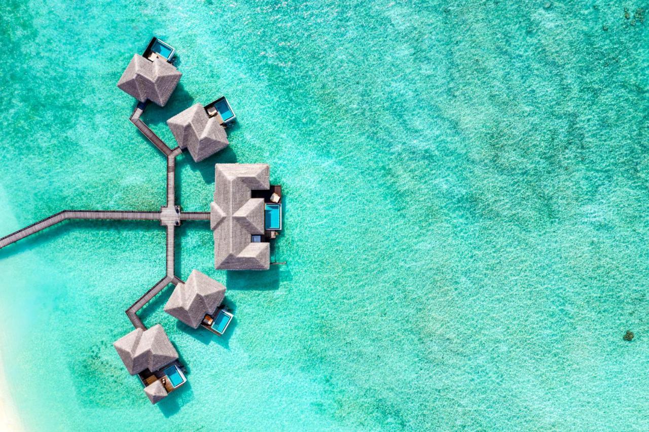 Wassersuite mit 2 Schlafzimmern, eigenem Pool und Meerblick