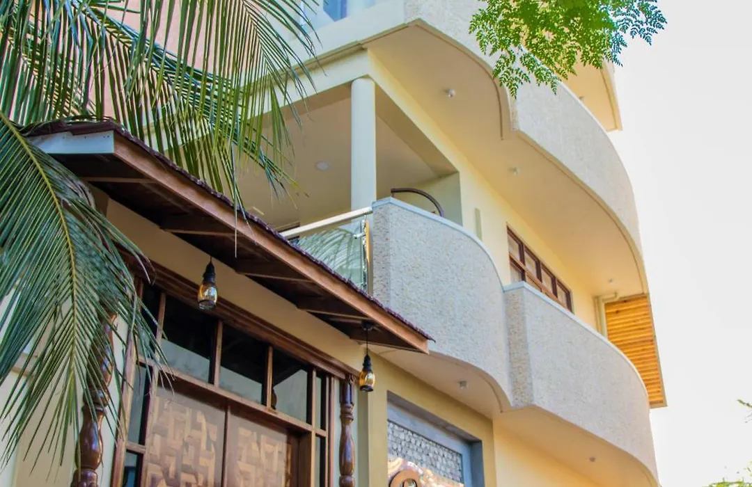 Rosy Villa Hotel-1