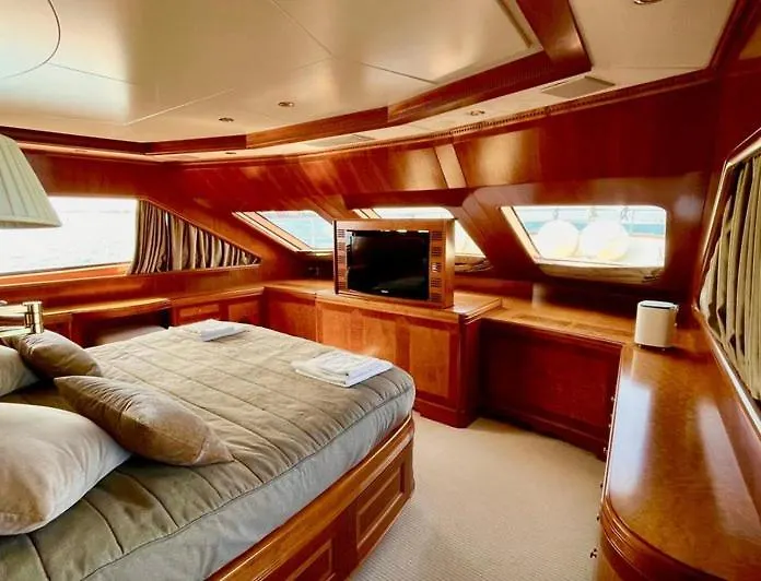 Galaktika Skay Yacht-1