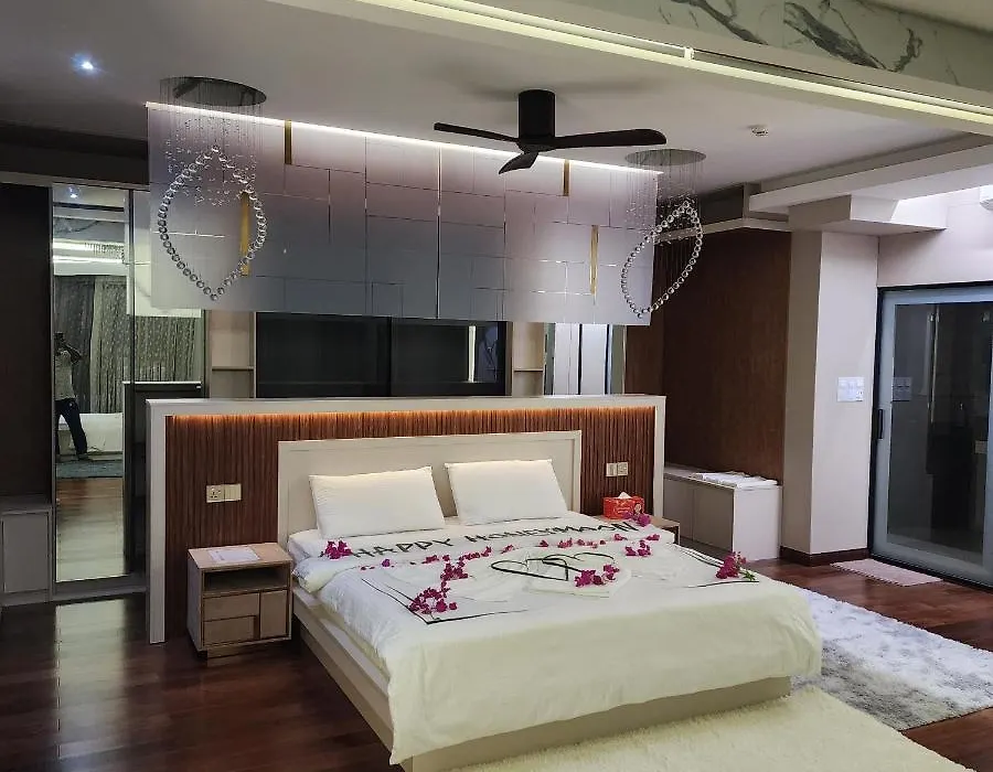 Marina View Apartments-1