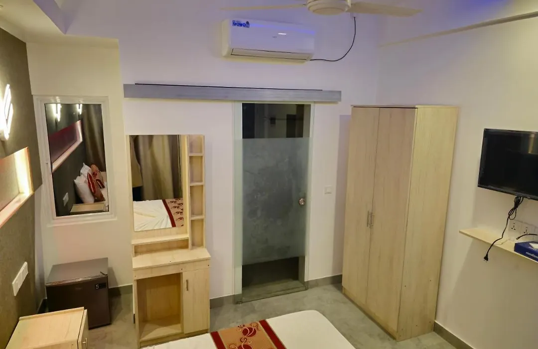 Arora View-1