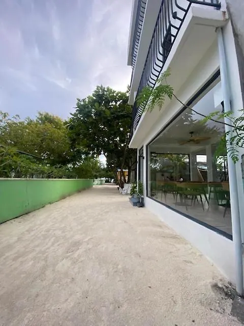 Kunaa Beach Inn-1