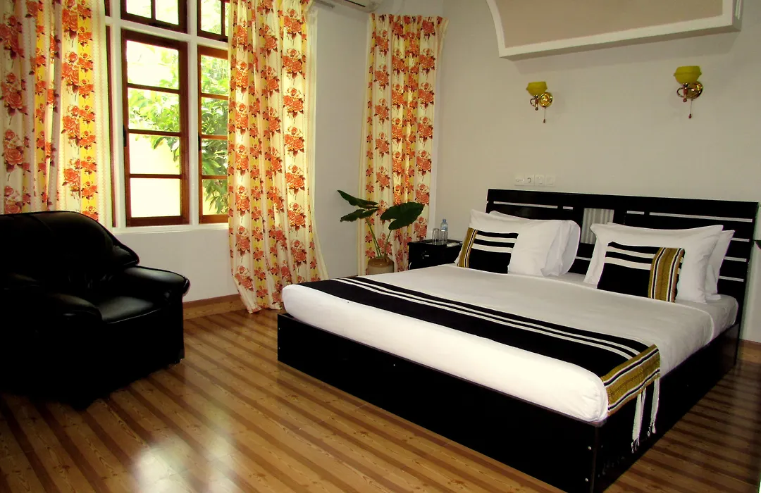 Dhonfulhafi Inn-1