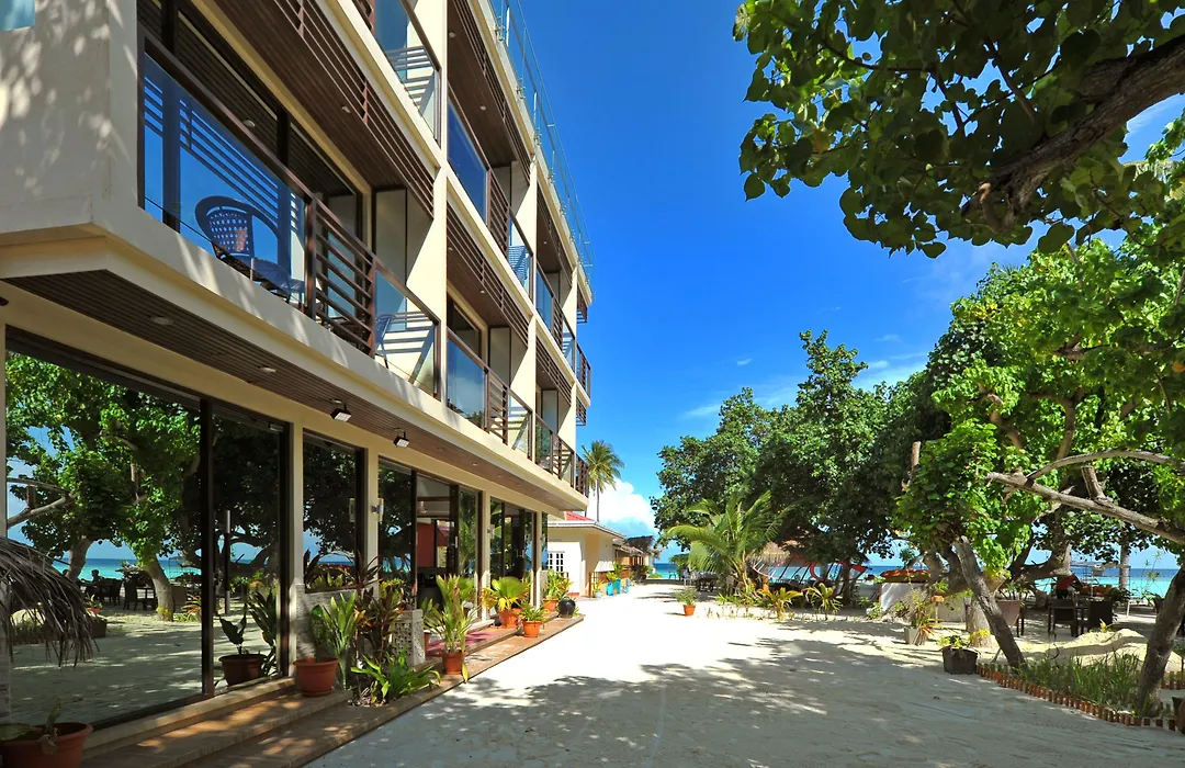 Arena Beach Hotel-1