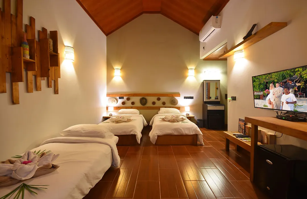 Beach Villa Ukulhas-1