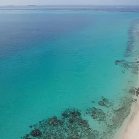 Grand Beach Dhigurah-2