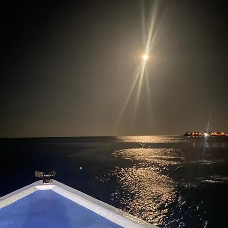 Quorizon Maldives Bateau Decouverte Des Atolls-3