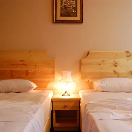 Marble Hotel-2