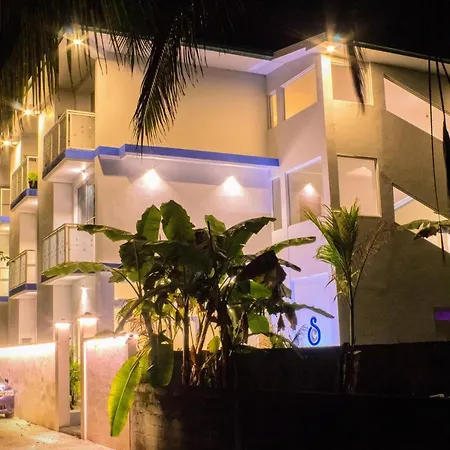 Silver County Hotel, Fuvahmulah - Maldives-3