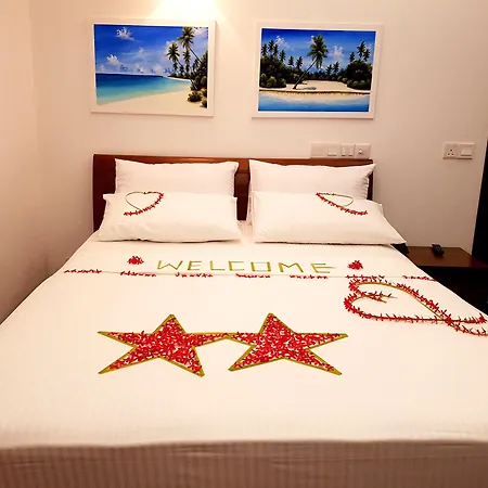 Beach Star Maldives-3