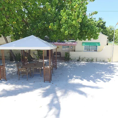 Luau Beach Inn, Maldives-2