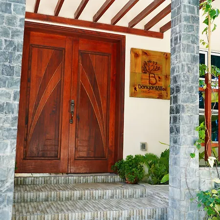 Banyan Villa Maldives Dhangethi-3