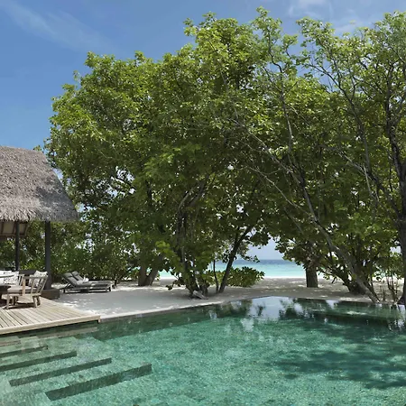 Vakkaru Maldives - Luxury Private Island Resort-2