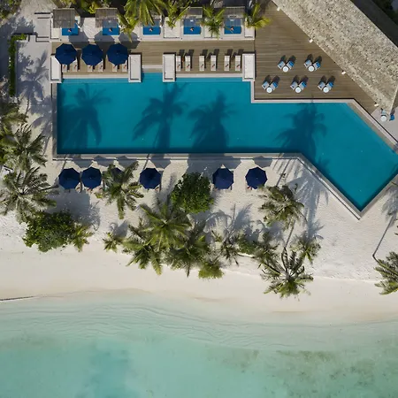 Emerald Faarufushi Resort & Spa-2