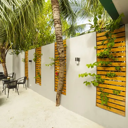 Island Scuba Inn-3