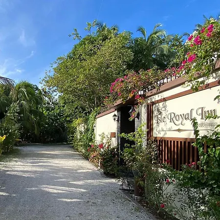 Isle Royal Inn-3