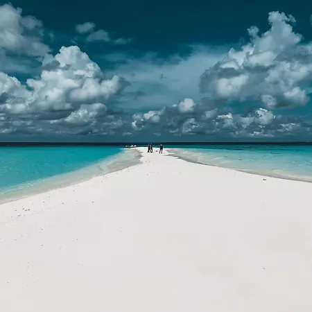 Perla Dhangethi-3