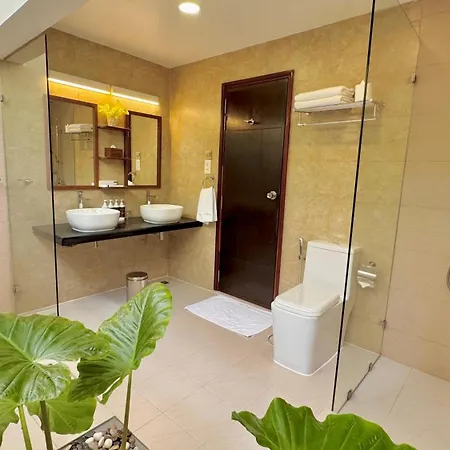 Pearl Sands Of Maldives-2