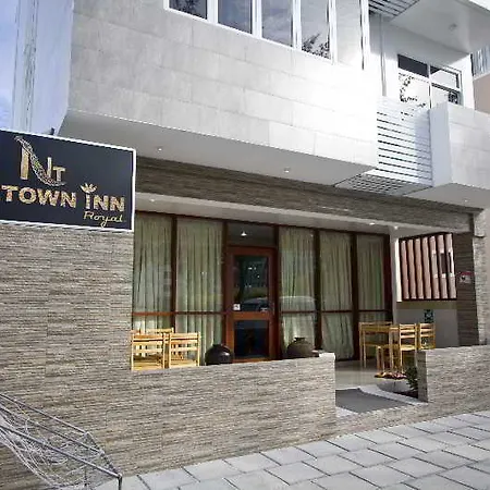 Newtown Royal-2