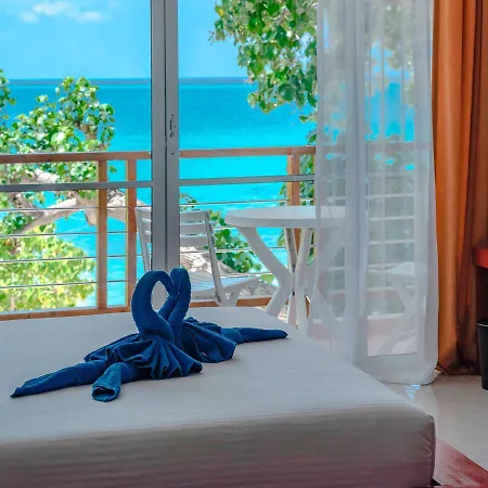 Athiri Beach Maldives-3