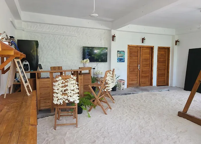 Hotel Island Zephyr Goidu