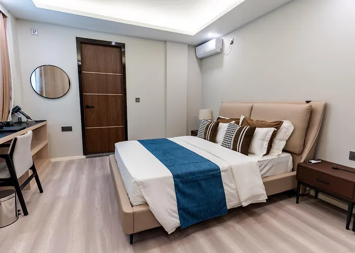Vaadhoo (Gaafu Dhaalu) Hotels