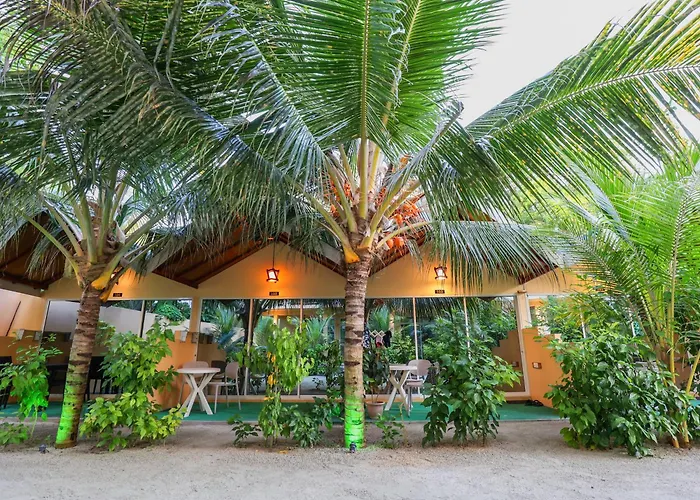 Relax Lodge Thoddoo