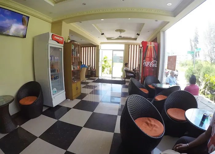 Hotel Ui Inn Malé