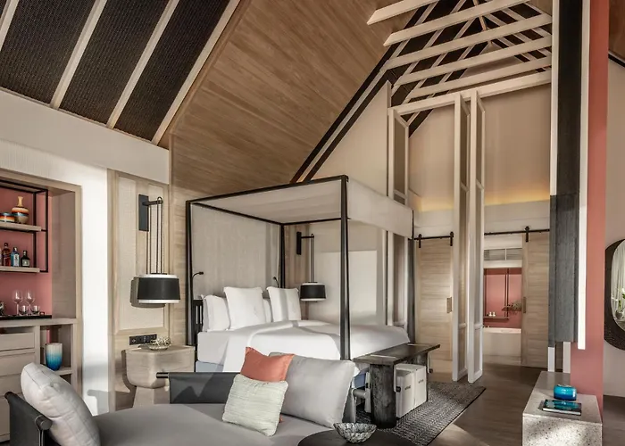 Four Seasons Resort Maldives At Landaa Giraavaru Milaidhoo