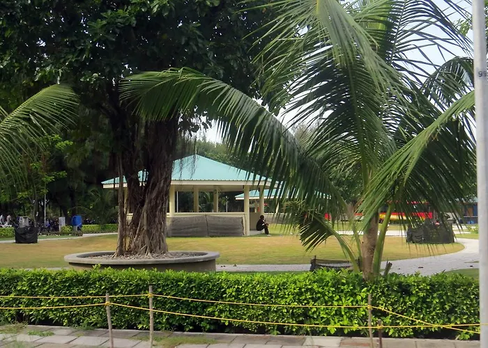 Coral Queen Inn Hulhumalé